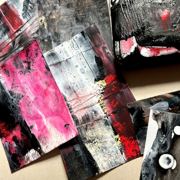 Junk Journal Pack 22+ Hand painted Pieces, Grunge Joy Collection 2- Limited Ed. - Picture 11 of 14